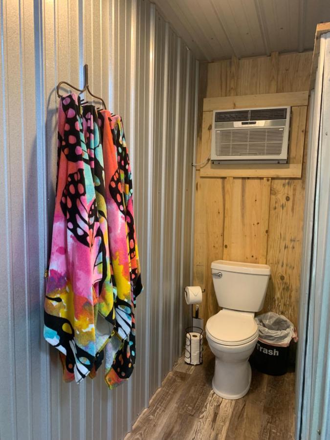 Fox Pass Cabins Bed and Breakfast Χοτ Σπρινγκς Εξωτερικό φωτογραφία